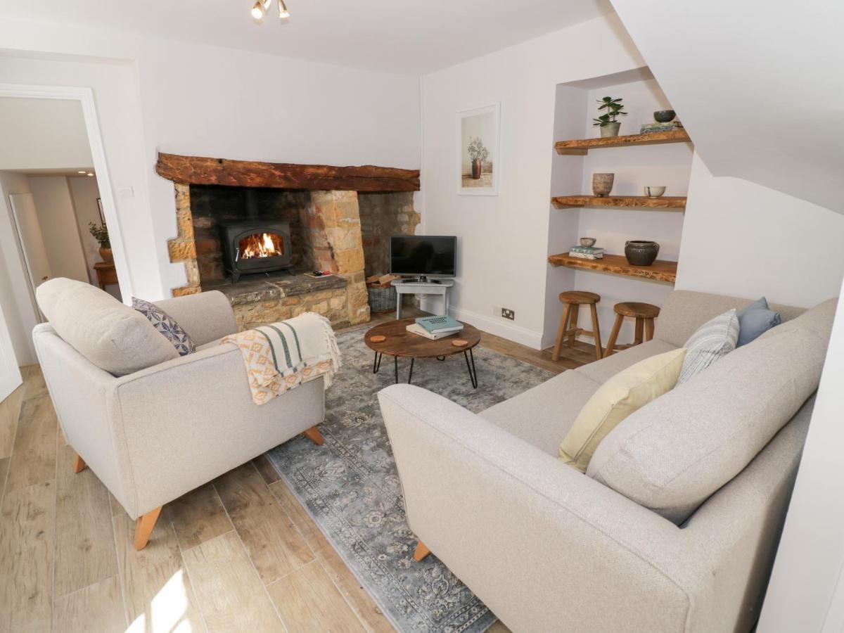 Ashton House Villa Moreton-in-Marsh ภายนอก รูปภาพ