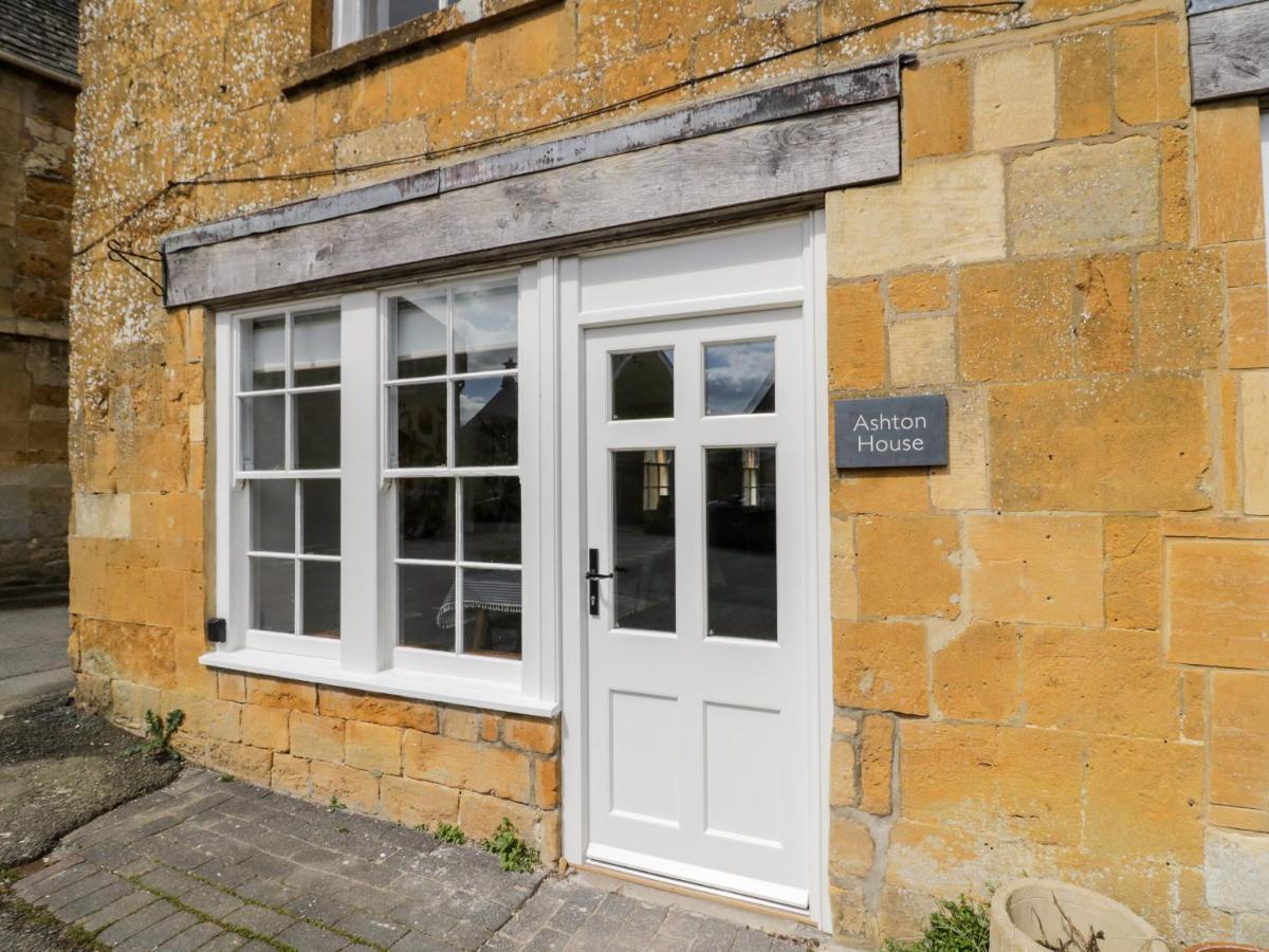 Ashton House Villa Moreton-in-Marsh ภายนอก รูปภาพ