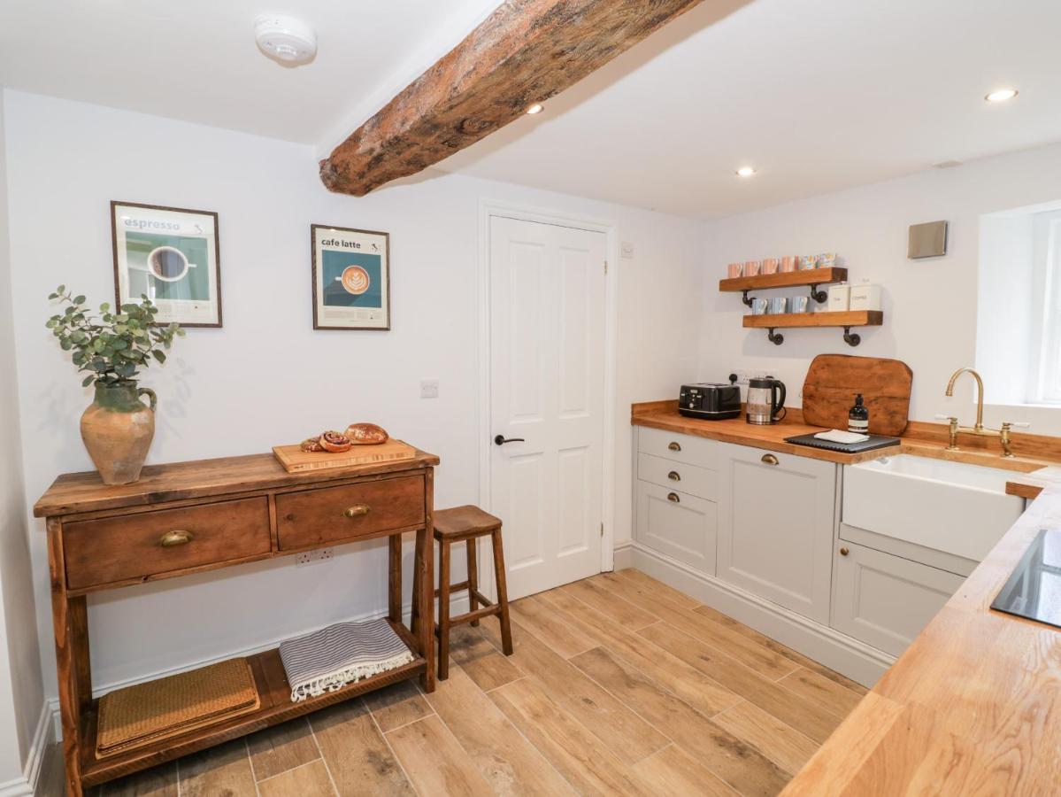 Ashton House Villa Moreton-in-Marsh ภายนอก รูปภาพ