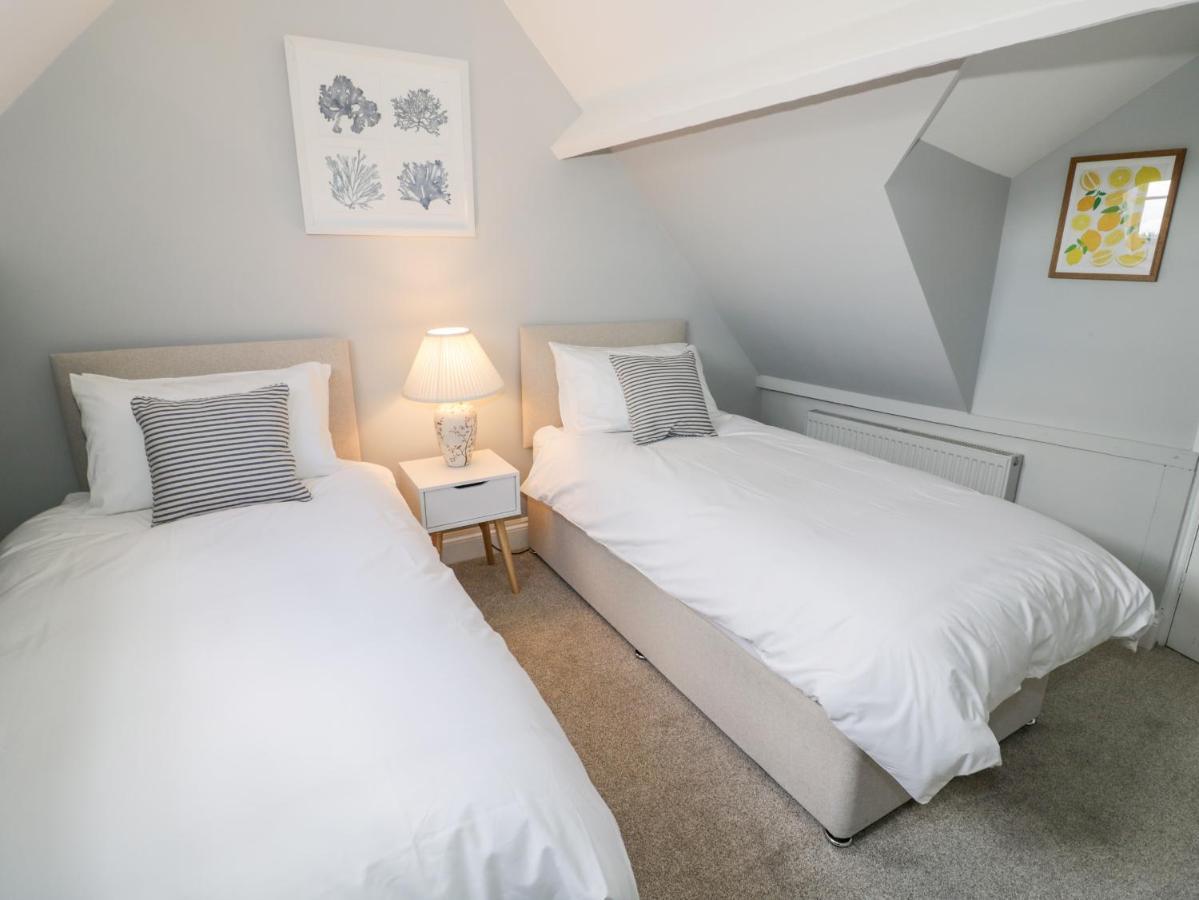 Ashton House Villa Moreton-in-Marsh ภายนอก รูปภาพ